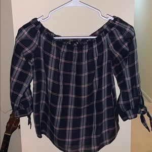 Crop 3/4 sleeve plaid blouse